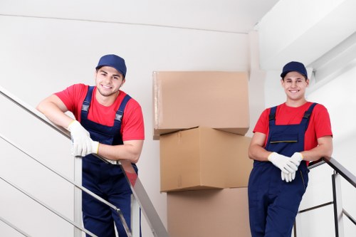 Efficient flat removal service in Hammersmith on short notice